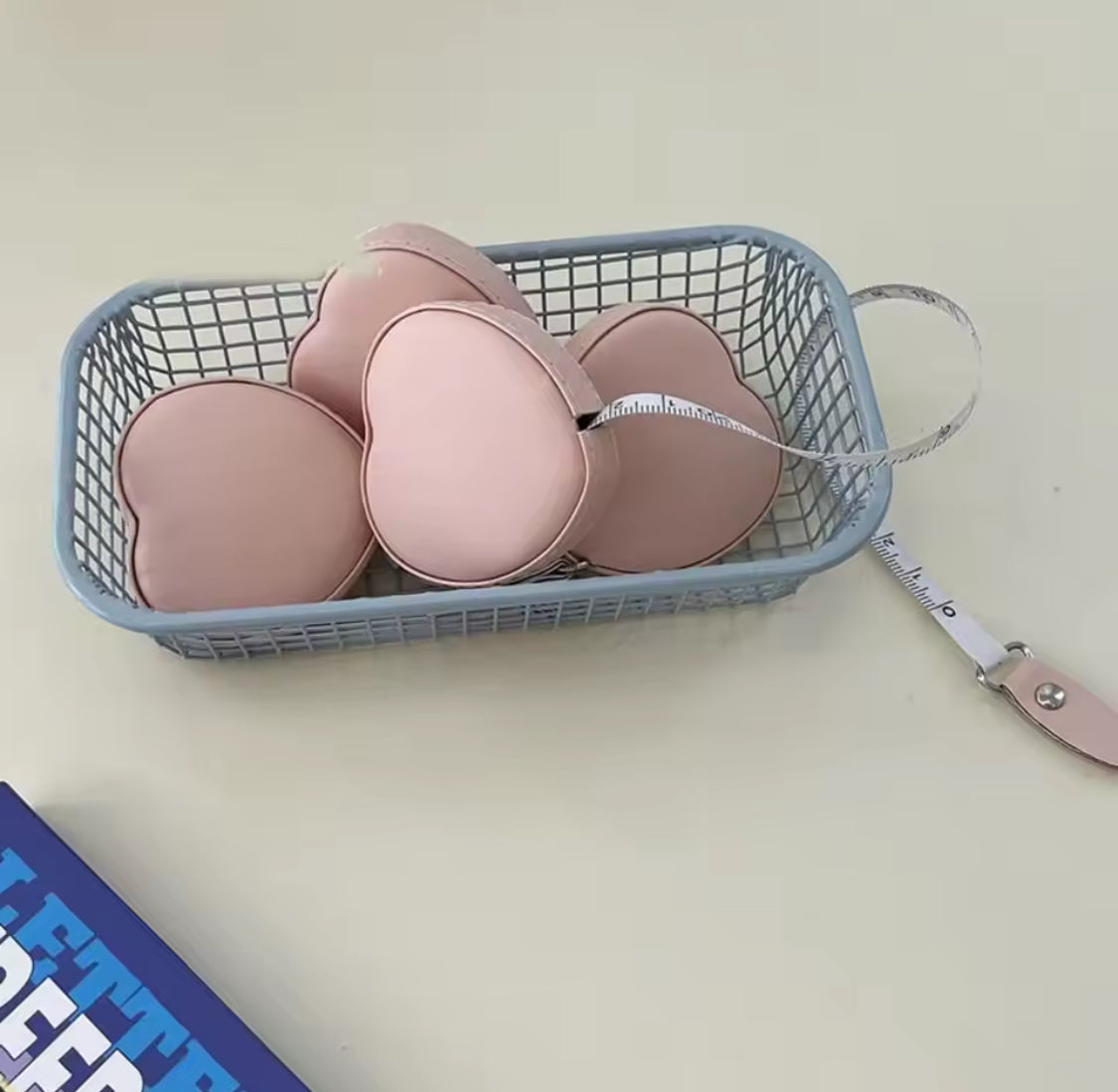 Cute Heart Shape Measuring Tape, Portable Soft Leather Measuring Tape, Mini Ruler for Body Measuring Tool Cute Heart Shape Measuring Tape, Portable Soft Leather Measuring Tape, Mini Ruler for Body Measuring Tool